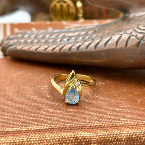 Vintage 14kt Yellow Gold Plated Pear Blue Topaz Ring