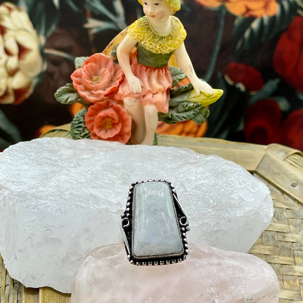 Vintage Sterling Silver Large Cloudy Moonstone Ring