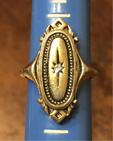 1970’s Victorian Style Gold Tone Ring