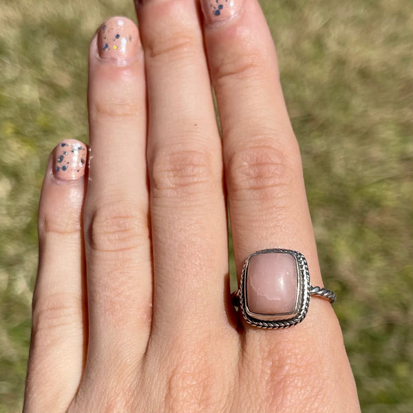 Vintage Rose Quartz Sterling Silver Ring