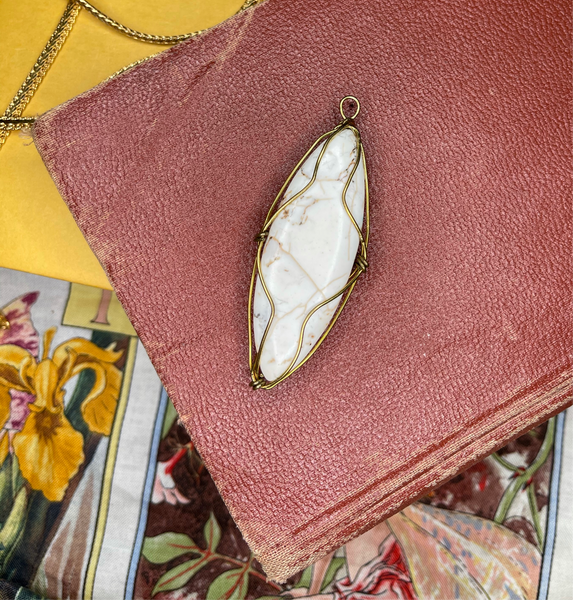 Vintage Arizona White Turquoise Pendant