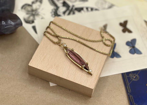 Vintage Elongated Amethyst Glass Necklace