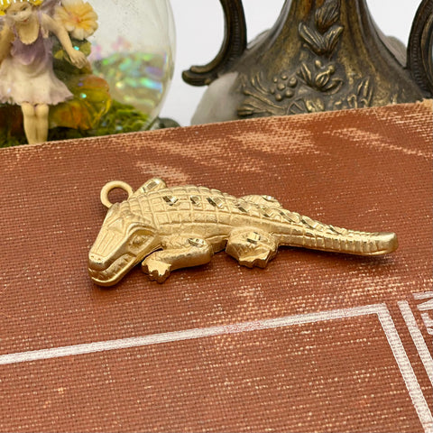 Vintage Gold Tone Crocodile Pendant